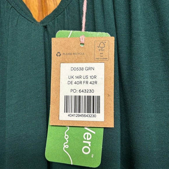 Boden Green NWT Dress with V-Neck, waist tie, and pockets - Picture 3 of 4